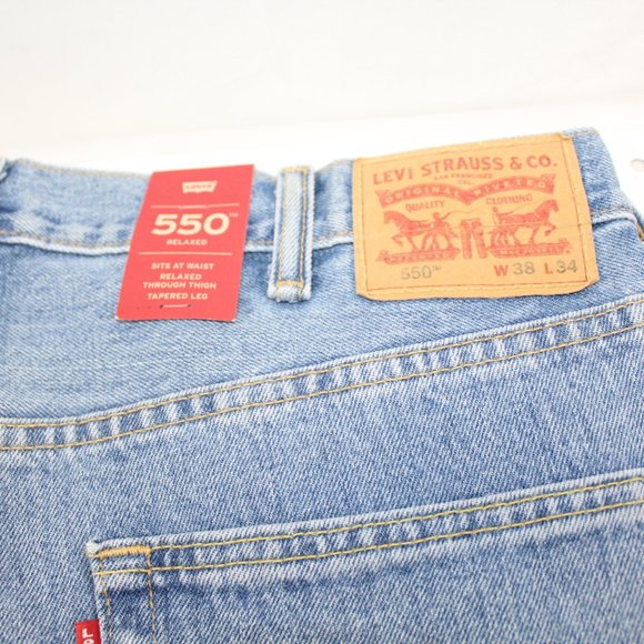 NEW Levi's Red Tag 550 Relaxed 38x34 - Picture 1 of 12